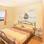 5 Bedroom Amazing In بيت للعطل