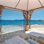 5 Bedroom Amazing In بيت للعطل