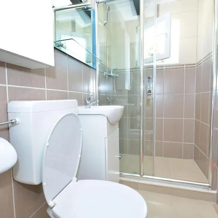 Σπίτι διακοπών Stunning In With Sauna Mali Drvenik